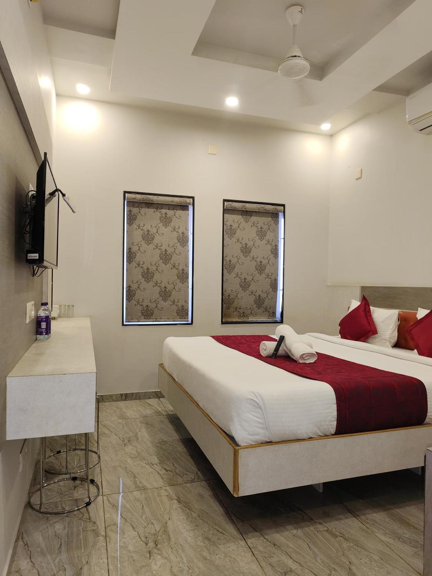 Classio Residency Pondicherry Exterior foto